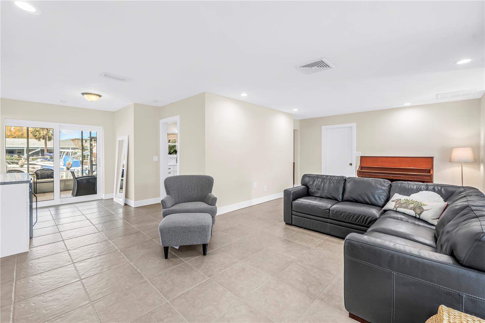 PATRICIAN POINT - Residential