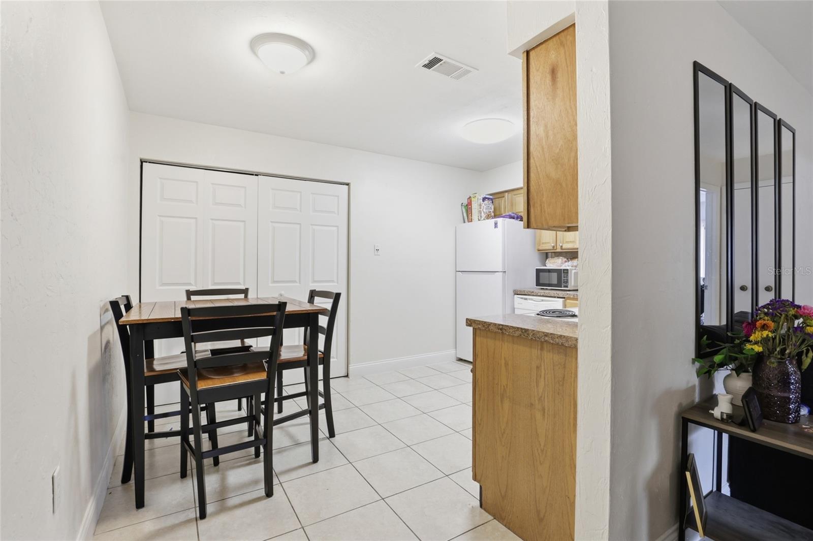 SERENOLA MANOR UNIT 2 NAPIER - Residential Income