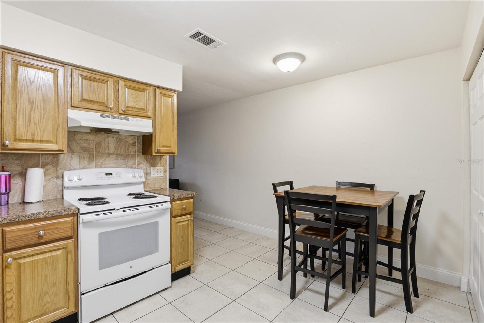 SERENOLA MANOR UNIT 2 NAPIER - Residential Income