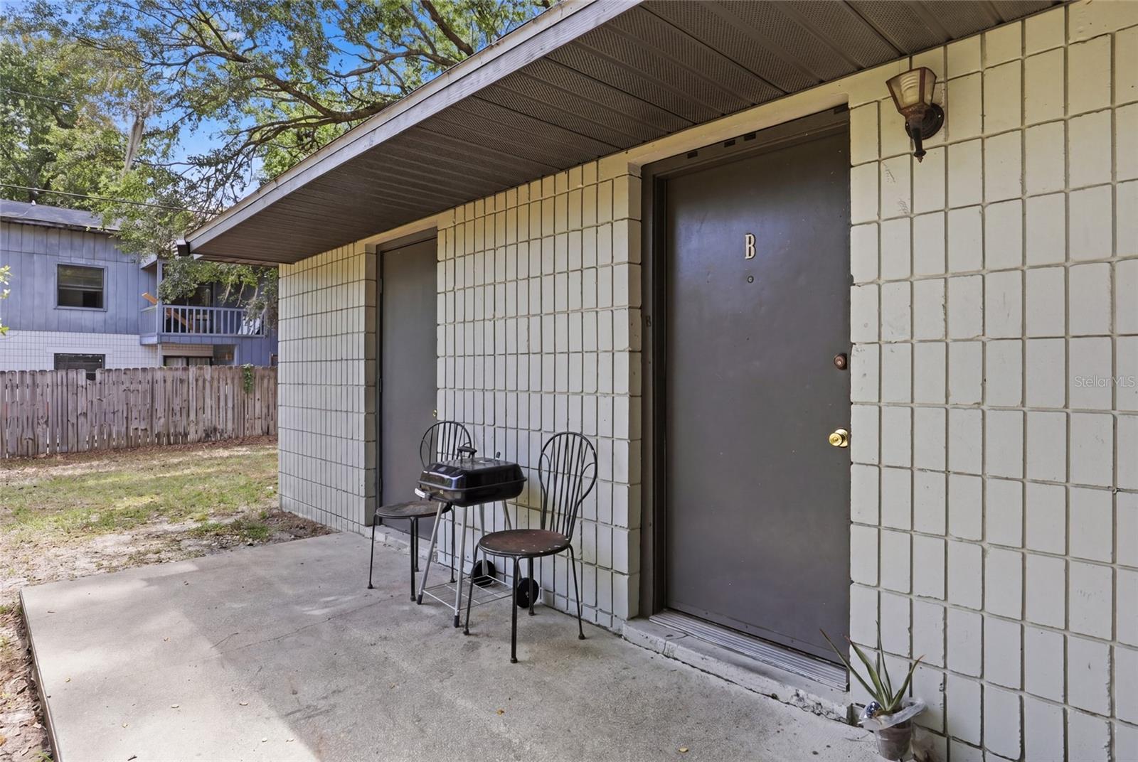 SERENOLA MANOR UNIT 2 NAPIER - Residential Income