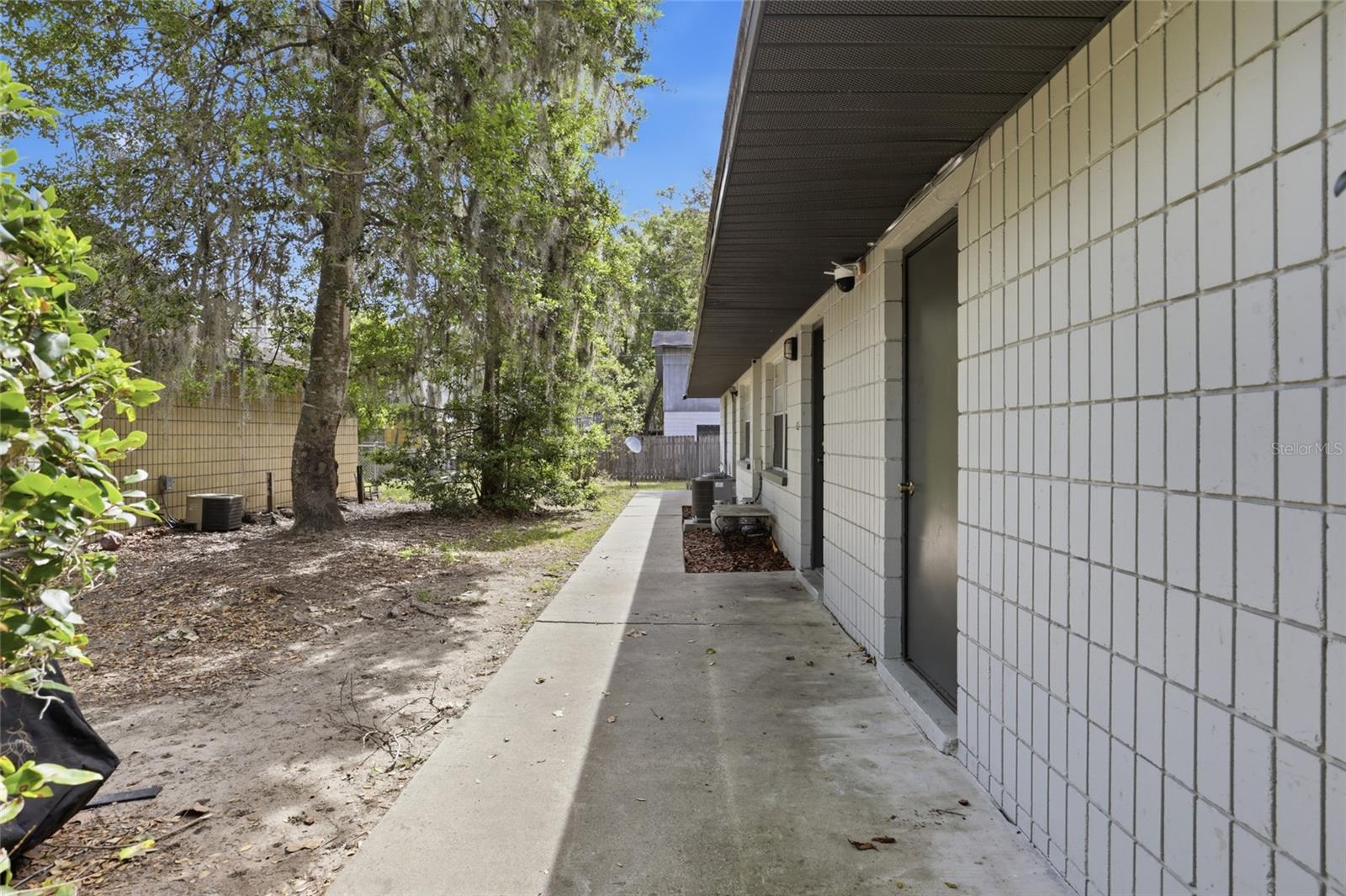 SERENOLA MANOR UNIT 2 NAPIER - Residential Income