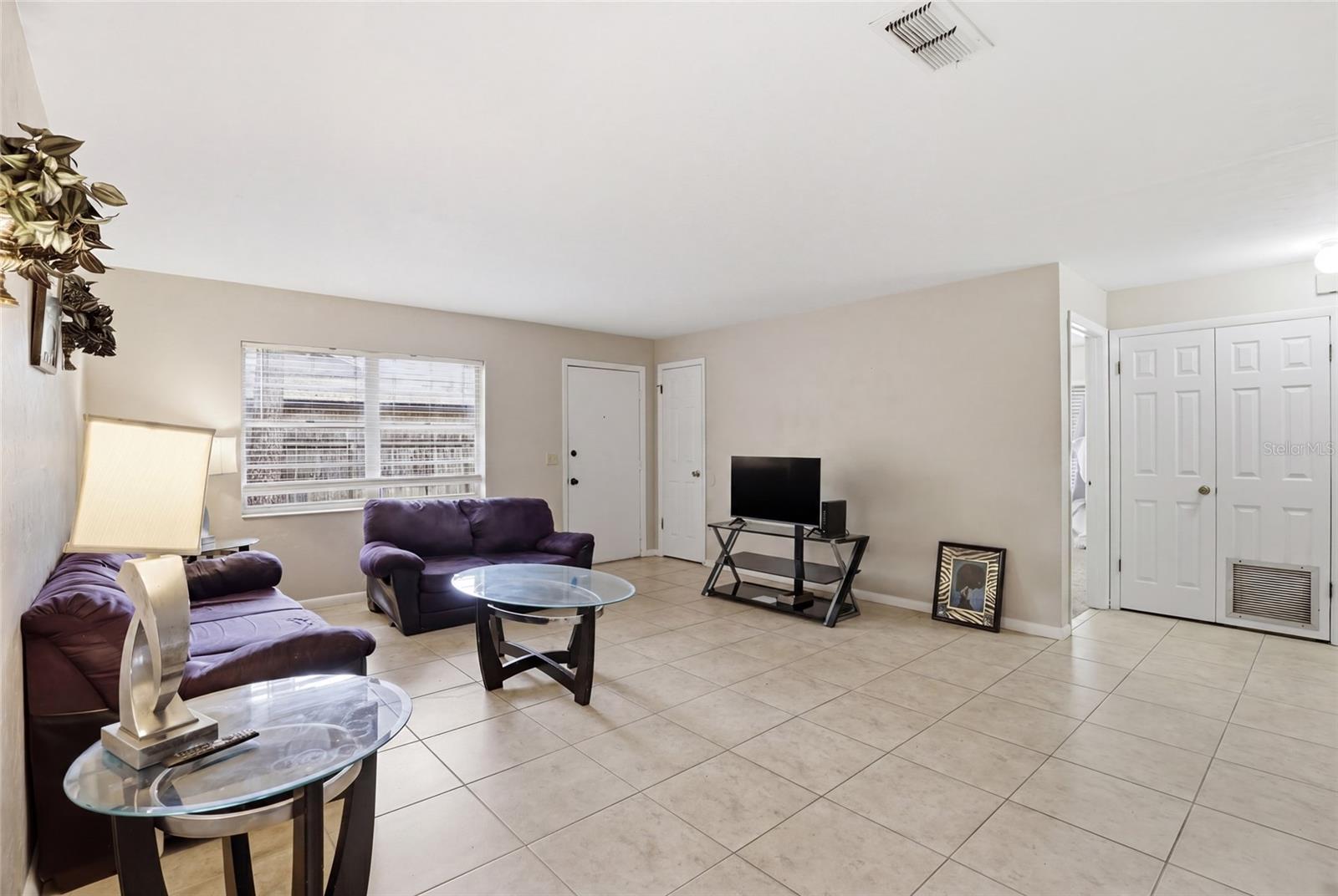 SERENOLA MANOR UNIT 2 NAPIER - Residential Income