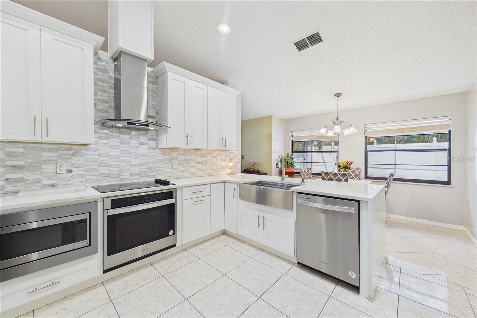 SUNCREST - Residential