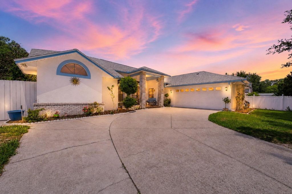 Photo of 4386 Wyndcliff Circle, Orlando, FL 32817 (MLS # O6409769)