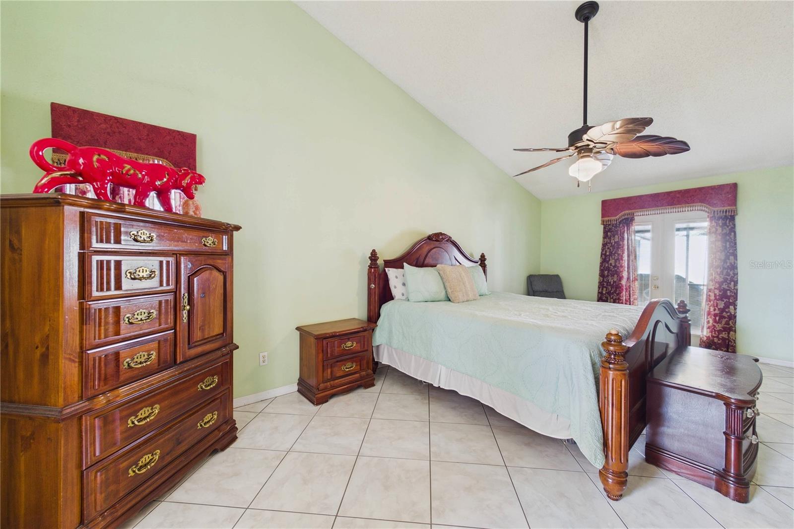SUNCREST - Residential