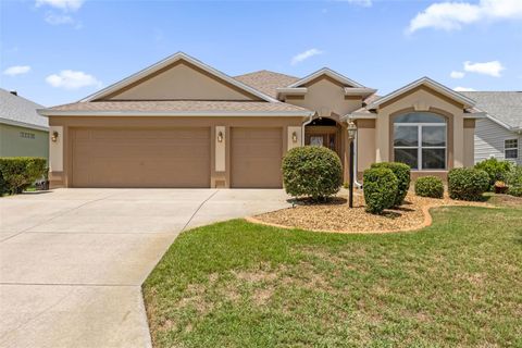 Photo of 897 Folkstone Way, The Villages, FL 32162 (MLS # G5113039)