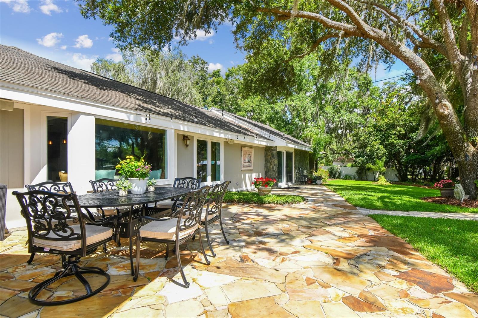 PRETTY LAKE ESTATES - Residential