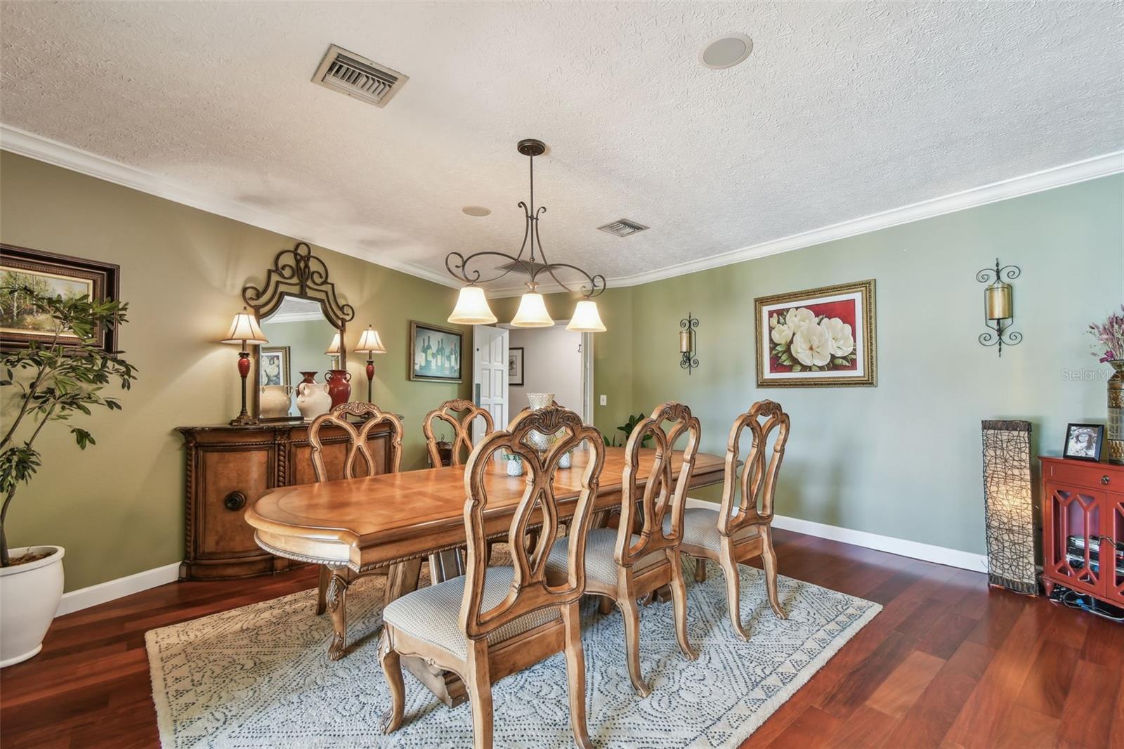 PRETTY LAKE ESTATES - Residential