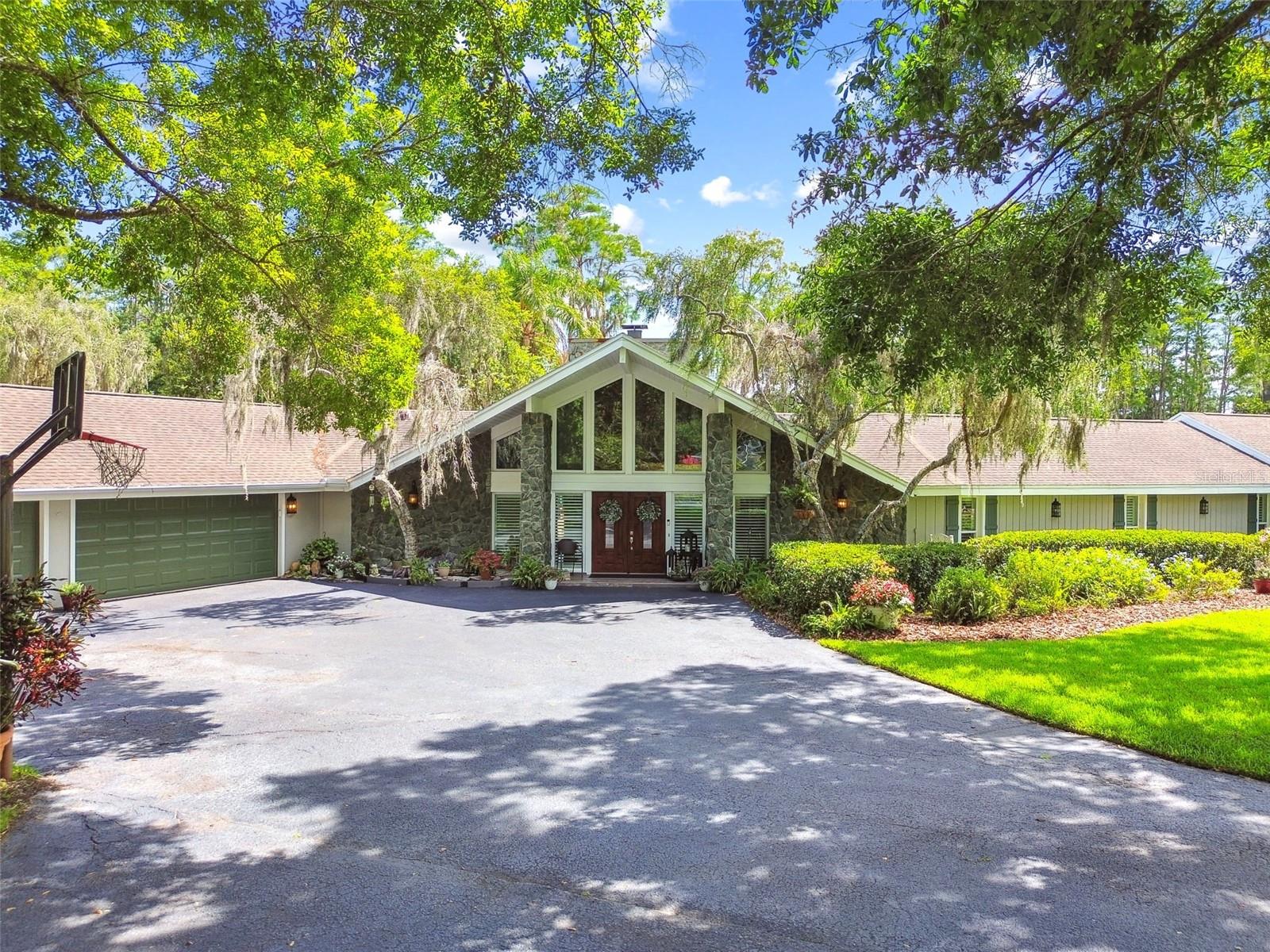 PRETTY LAKE ESTATES - Residential