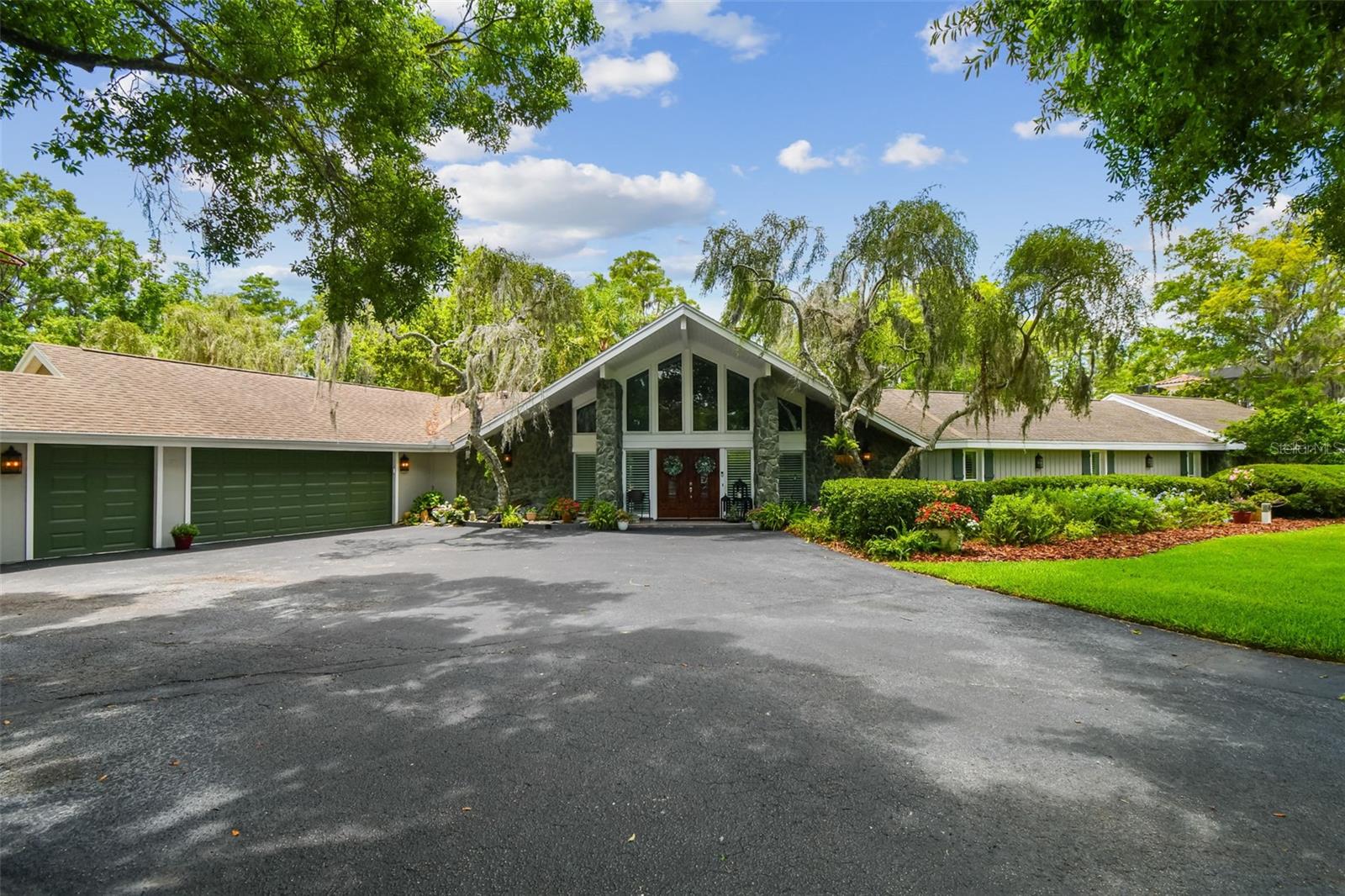 16205 SENTRY WOODS COURT