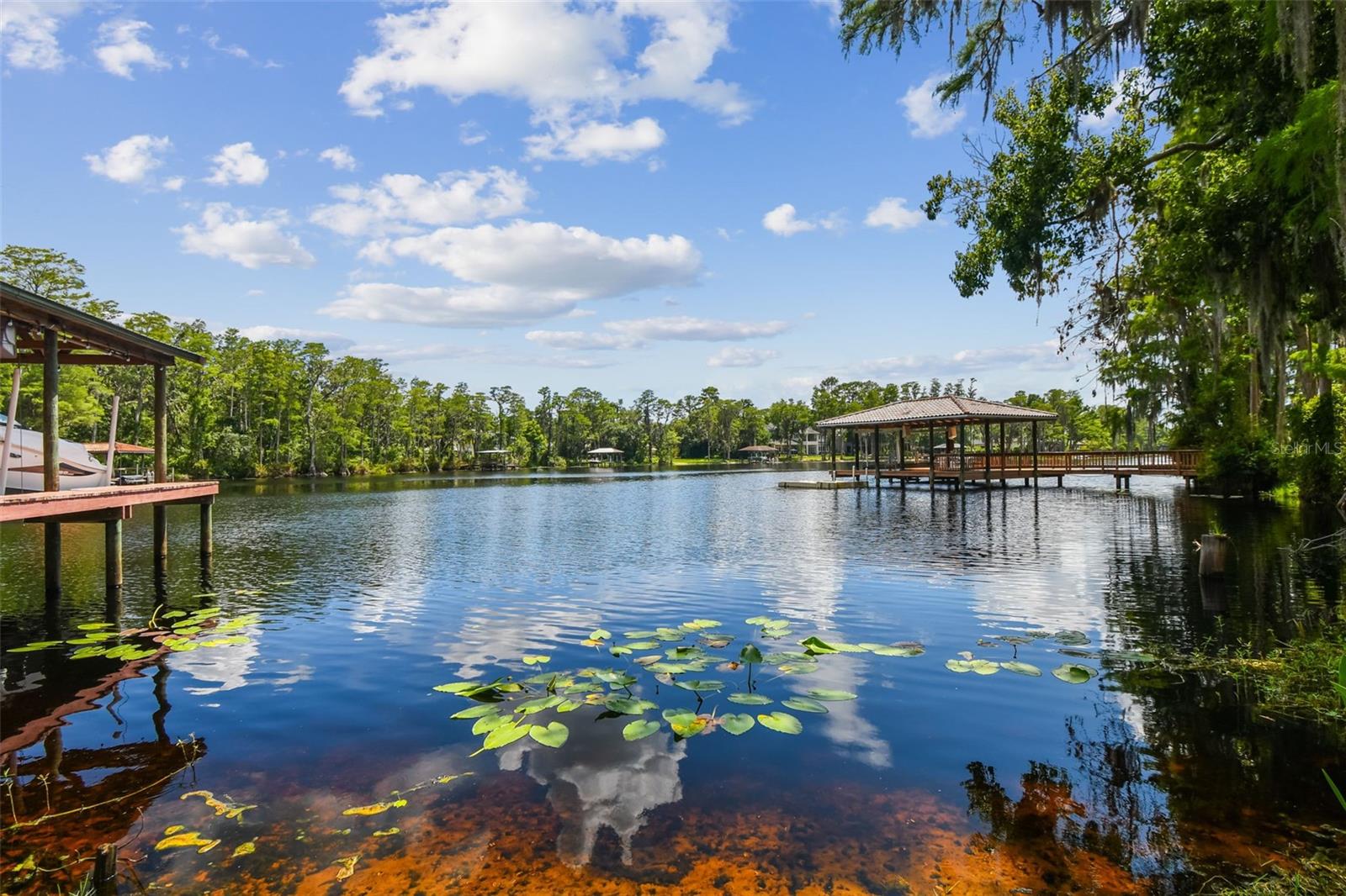 PRETTY LAKE ESTATES - Residential