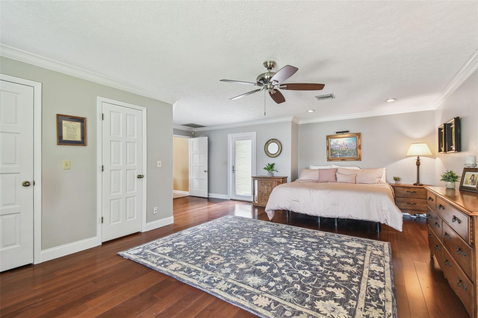 PRETTY LAKE ESTATES - Residential