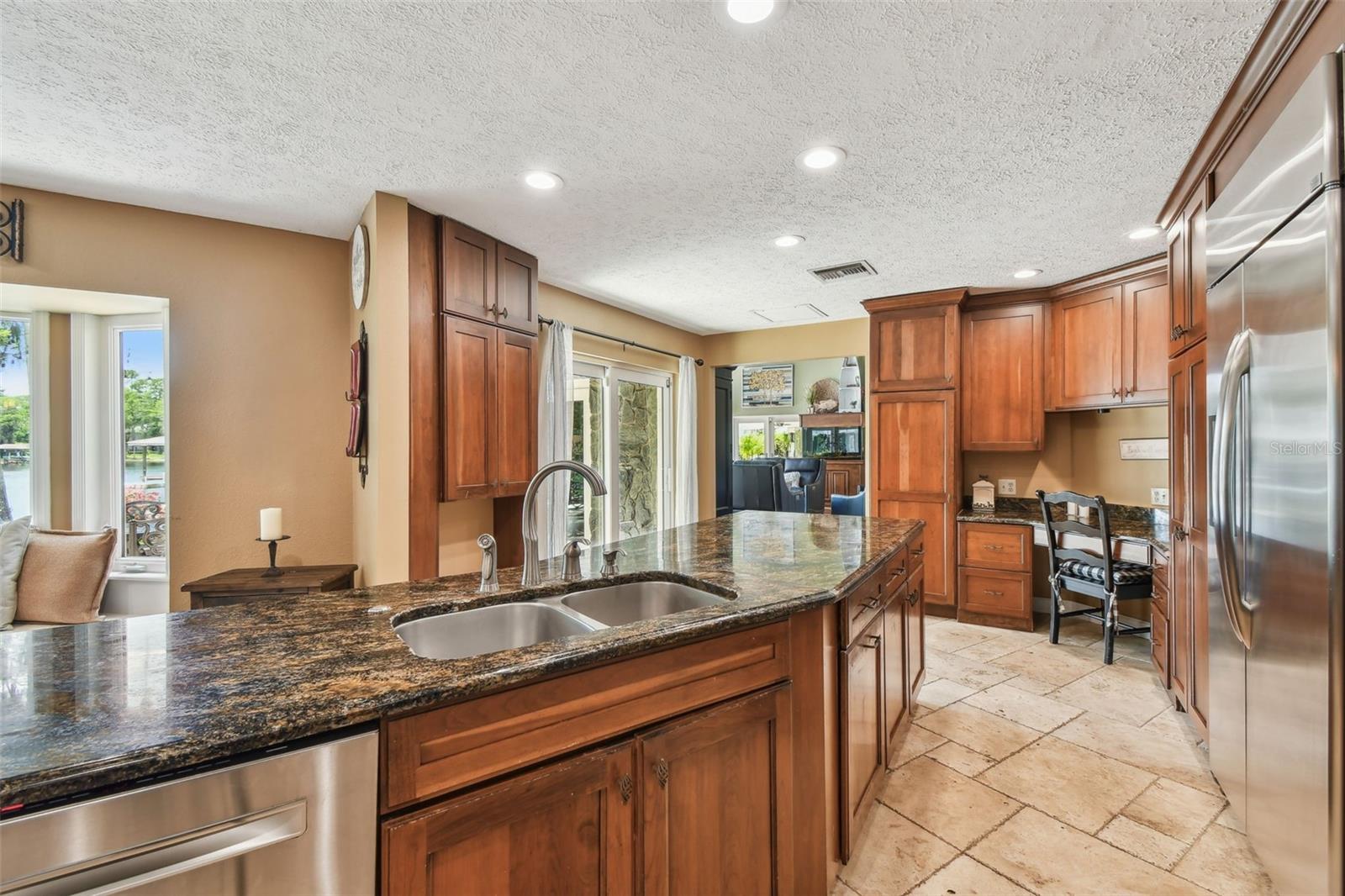 PRETTY LAKE ESTATES - Residential