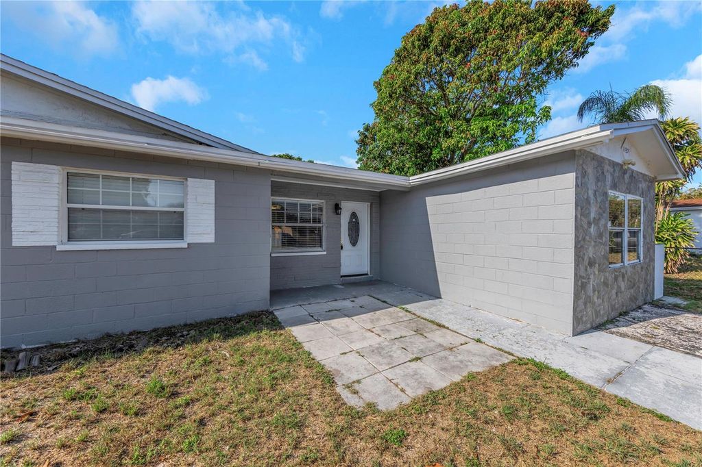 Photo of 11809 129th Avenue, Largo, FL 33778 (MLS # TB8390461)