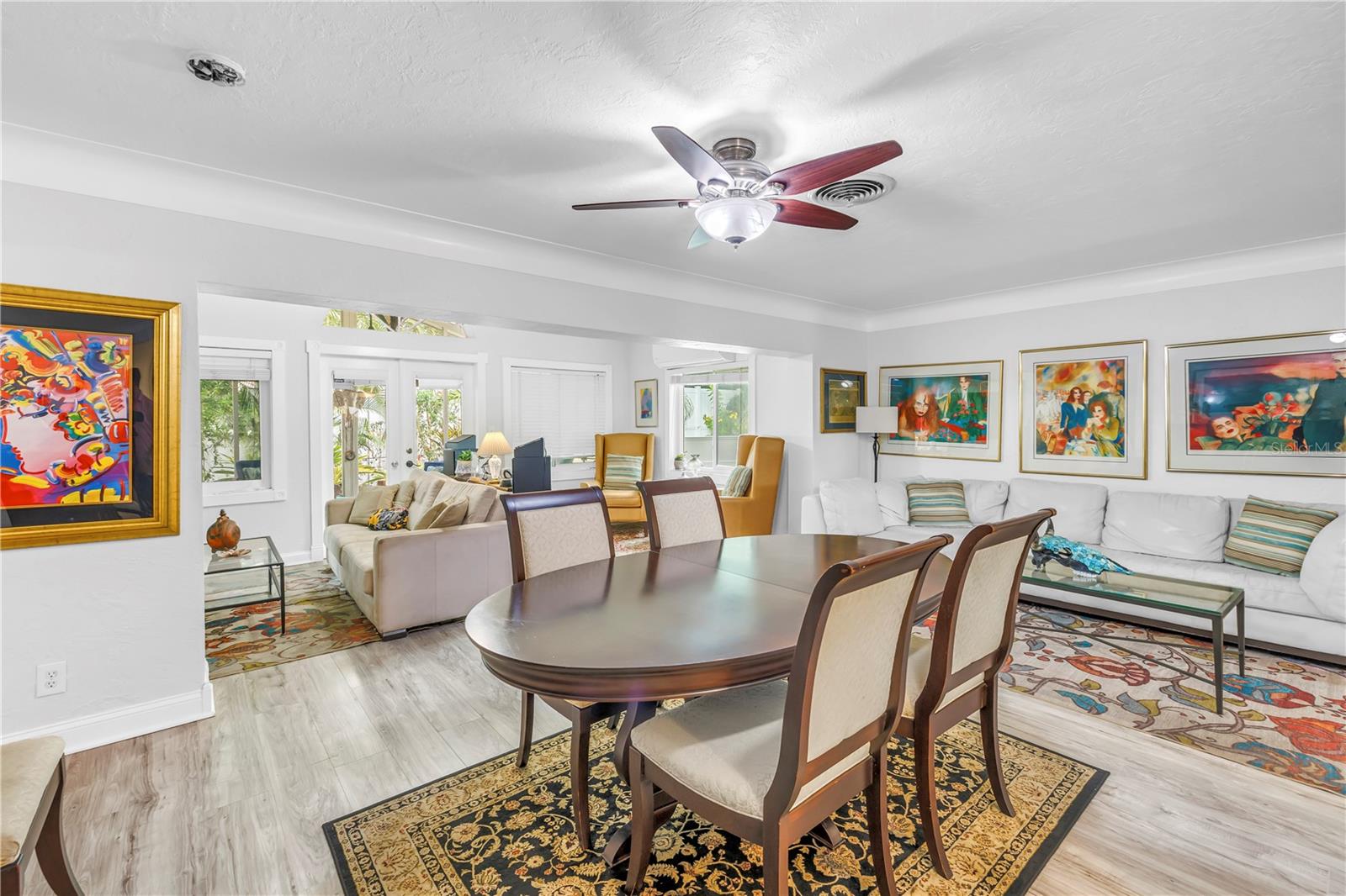 HOLIDAY PARK 3RD ADD - Residential