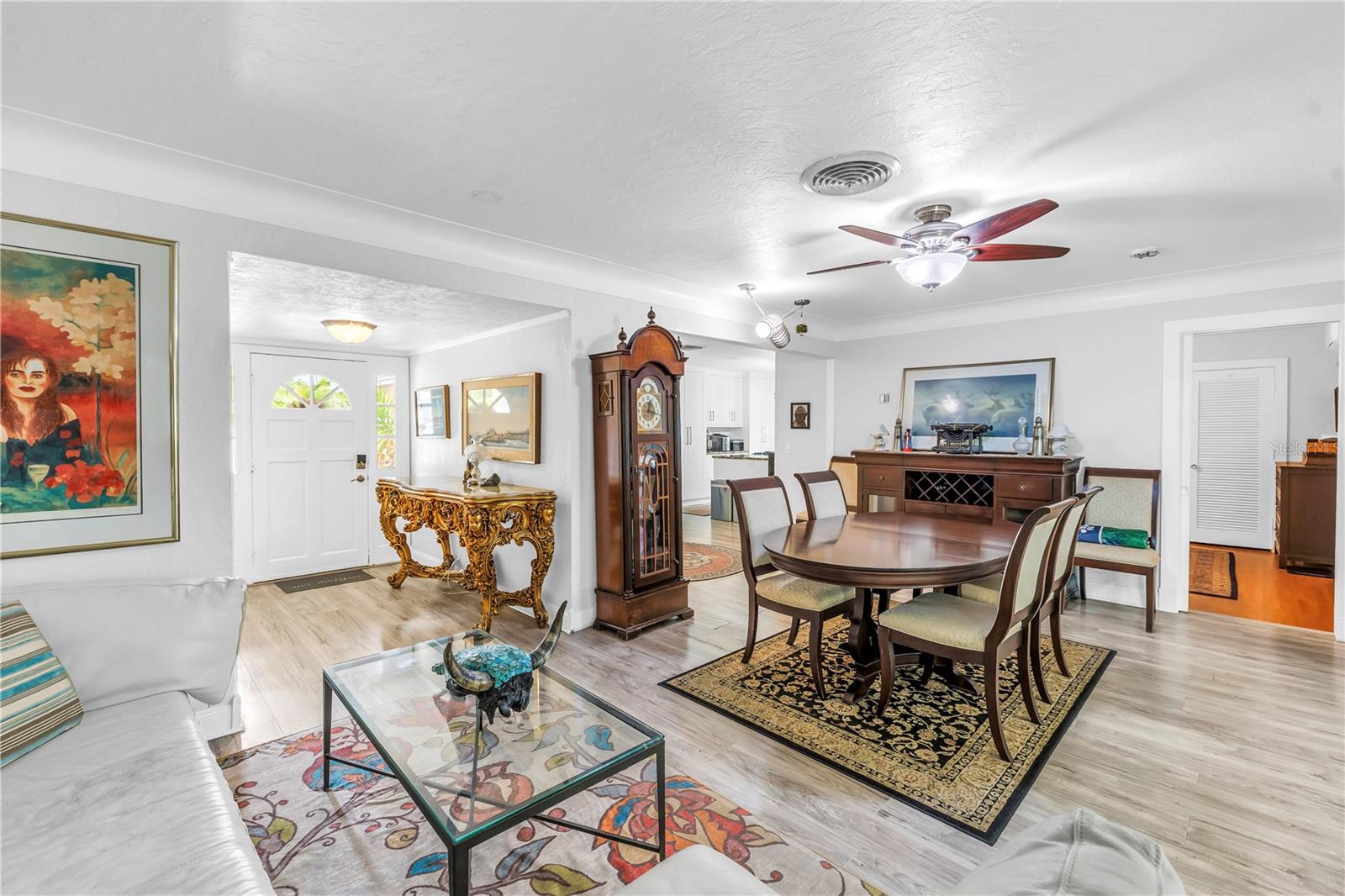 HOLIDAY PARK 3RD ADD - Residential