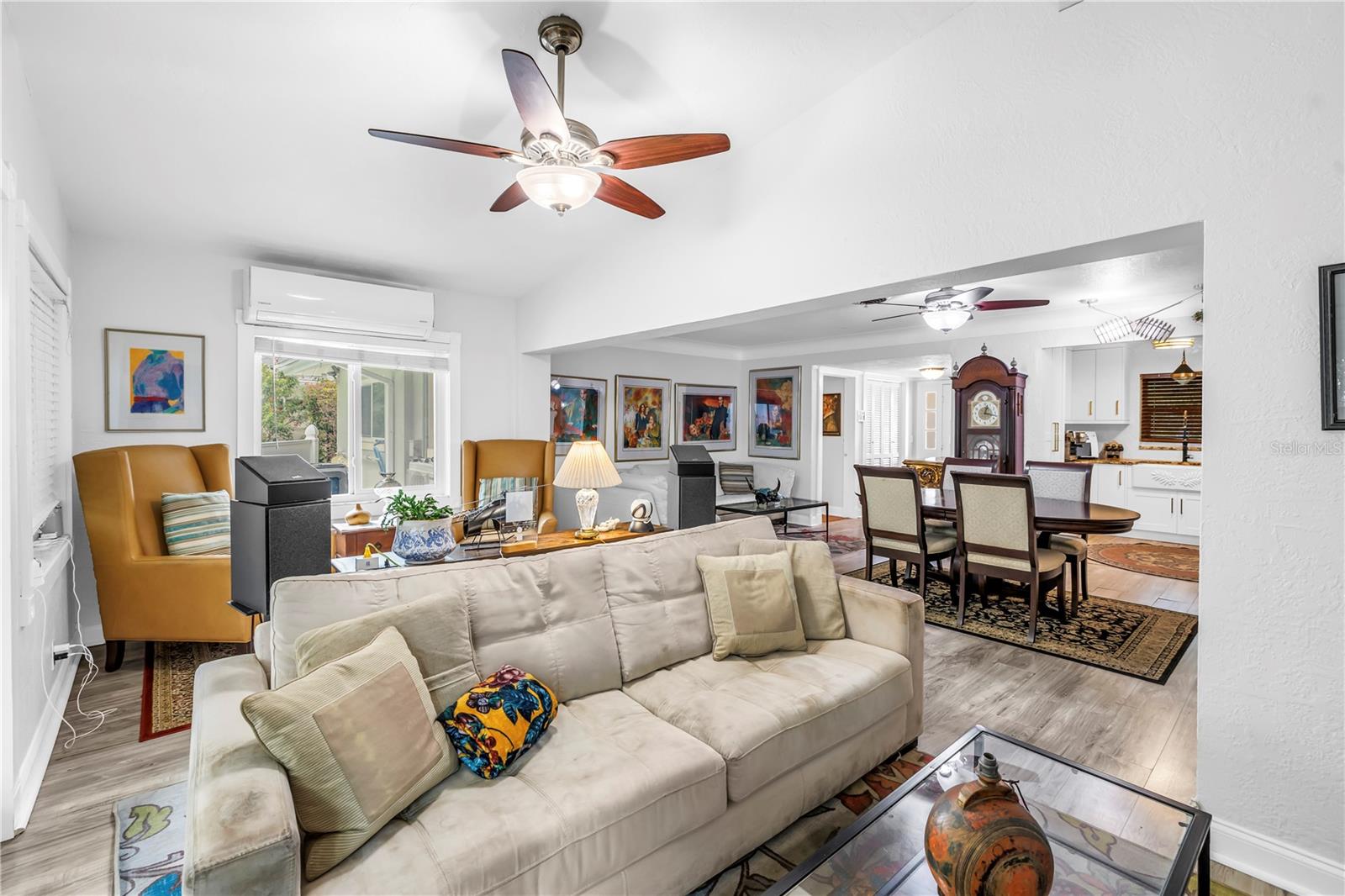 HOLIDAY PARK 3RD ADD - Residential