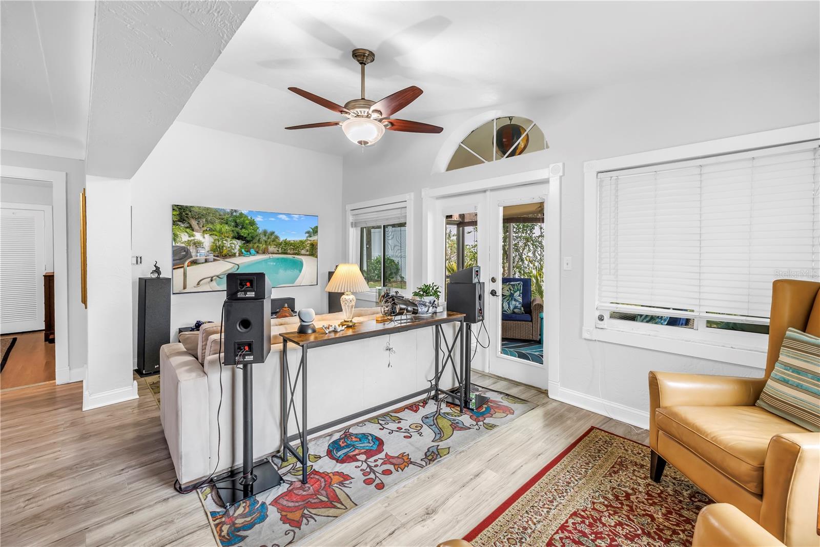 HOLIDAY PARK 3RD ADD - Residential