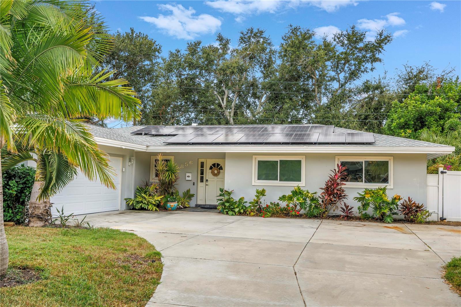 HOLIDAY PARK 3RD ADD - Residential