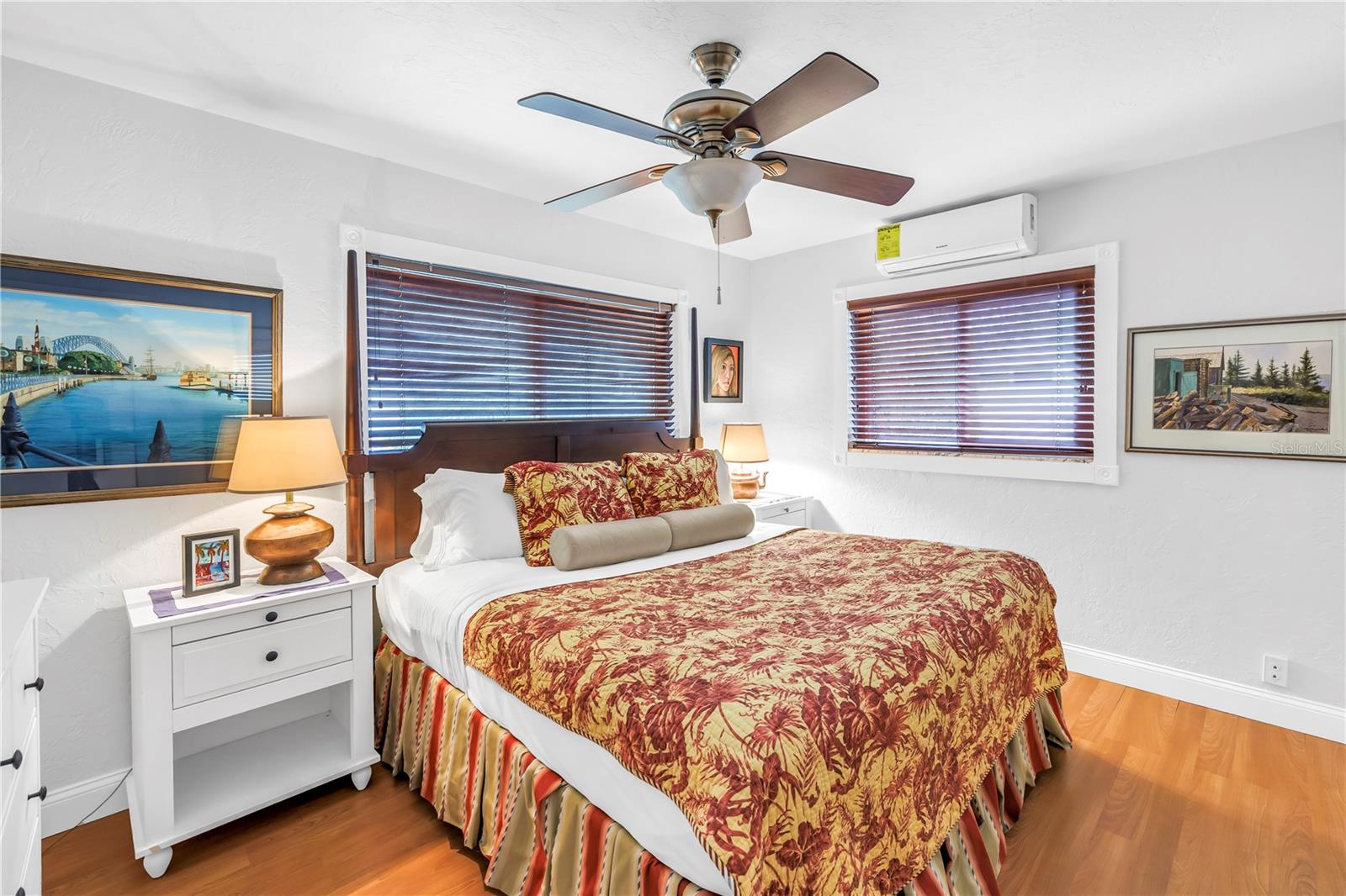 HOLIDAY PARK 3RD ADD - Residential