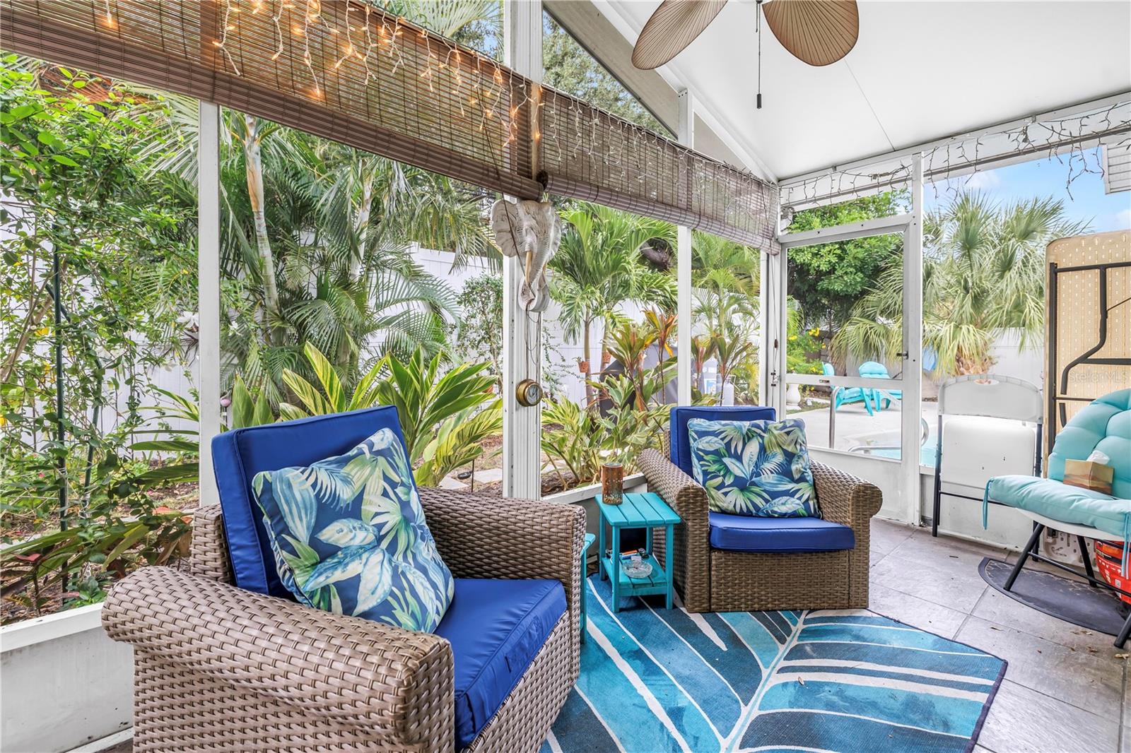 HOLIDAY PARK 3RD ADD - Residential