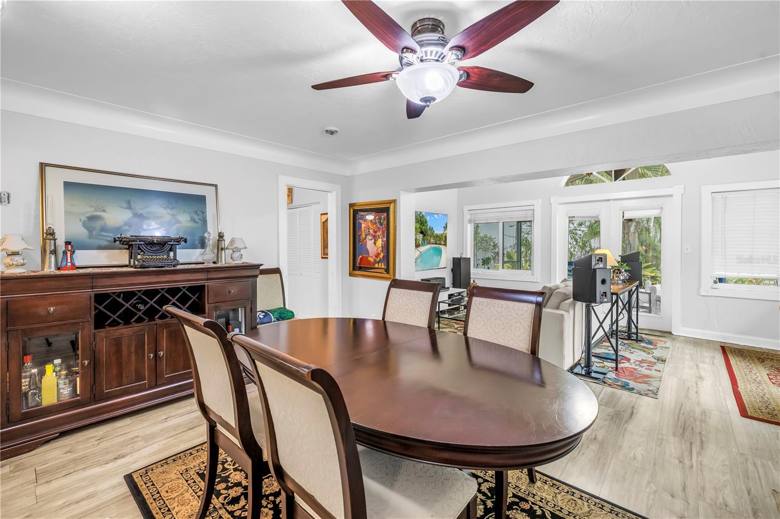 HOLIDAY PARK 3RD ADD - Residential