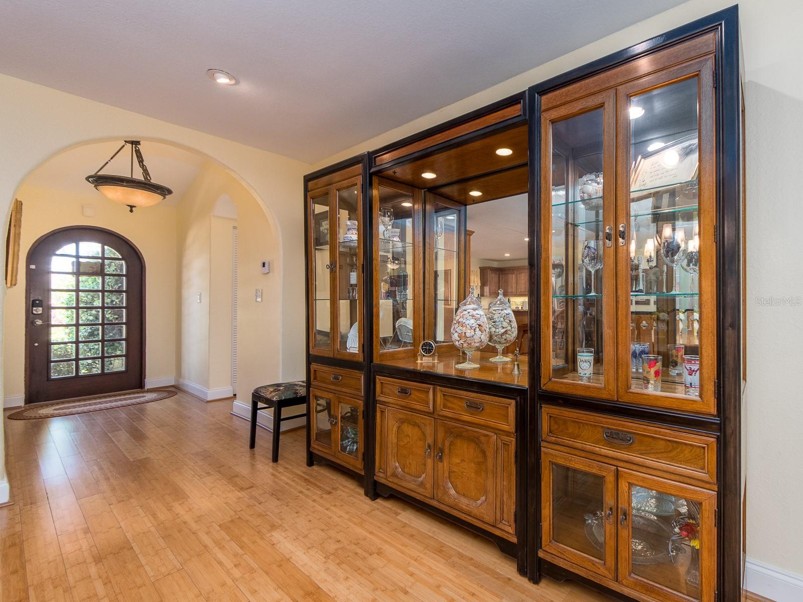 SOUTH CSWY ISLE YACHT CLUB 5TH ADD - Residential