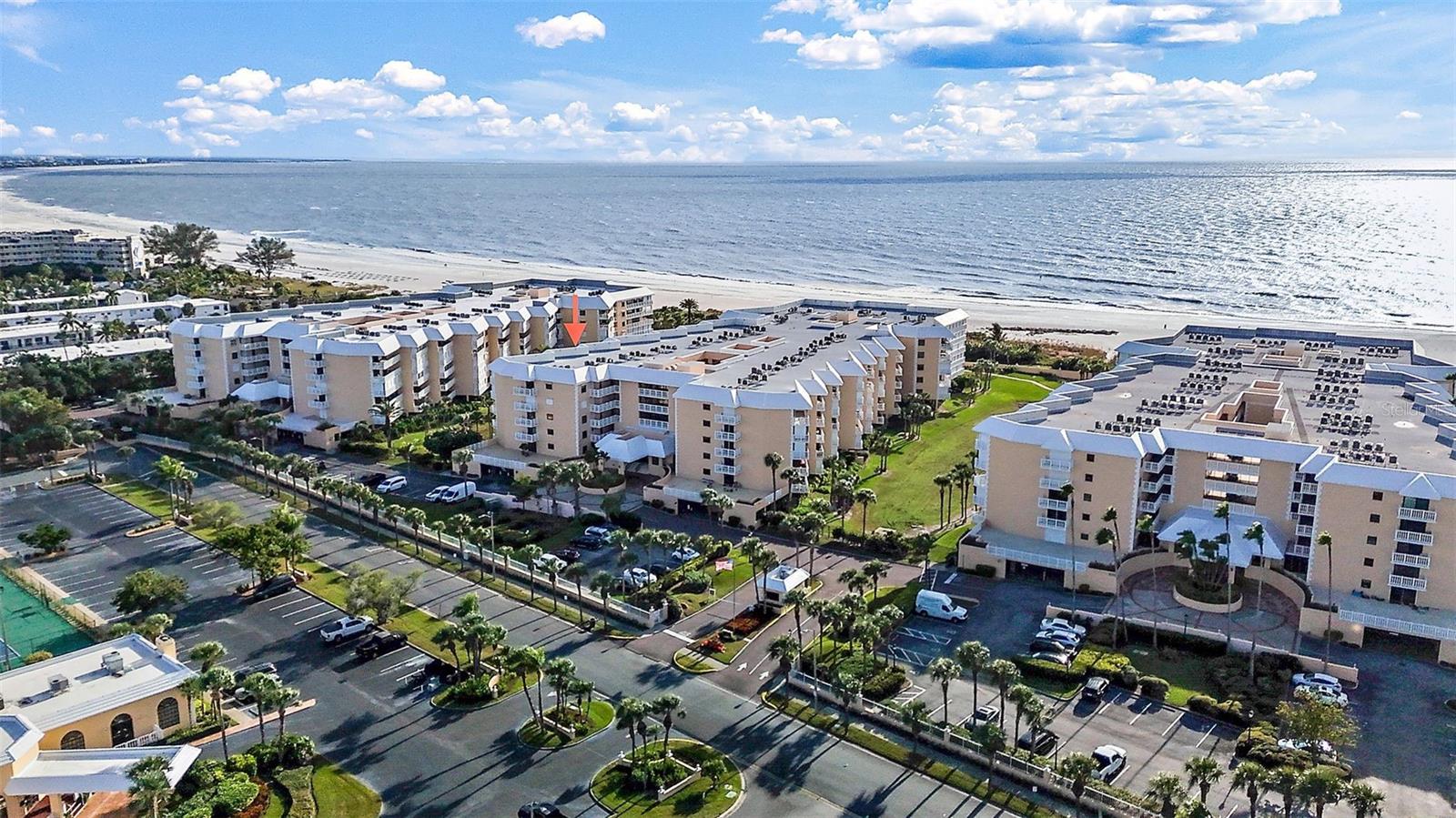 SILVER SANDS BEACH & RACQUET CLUB - Residential