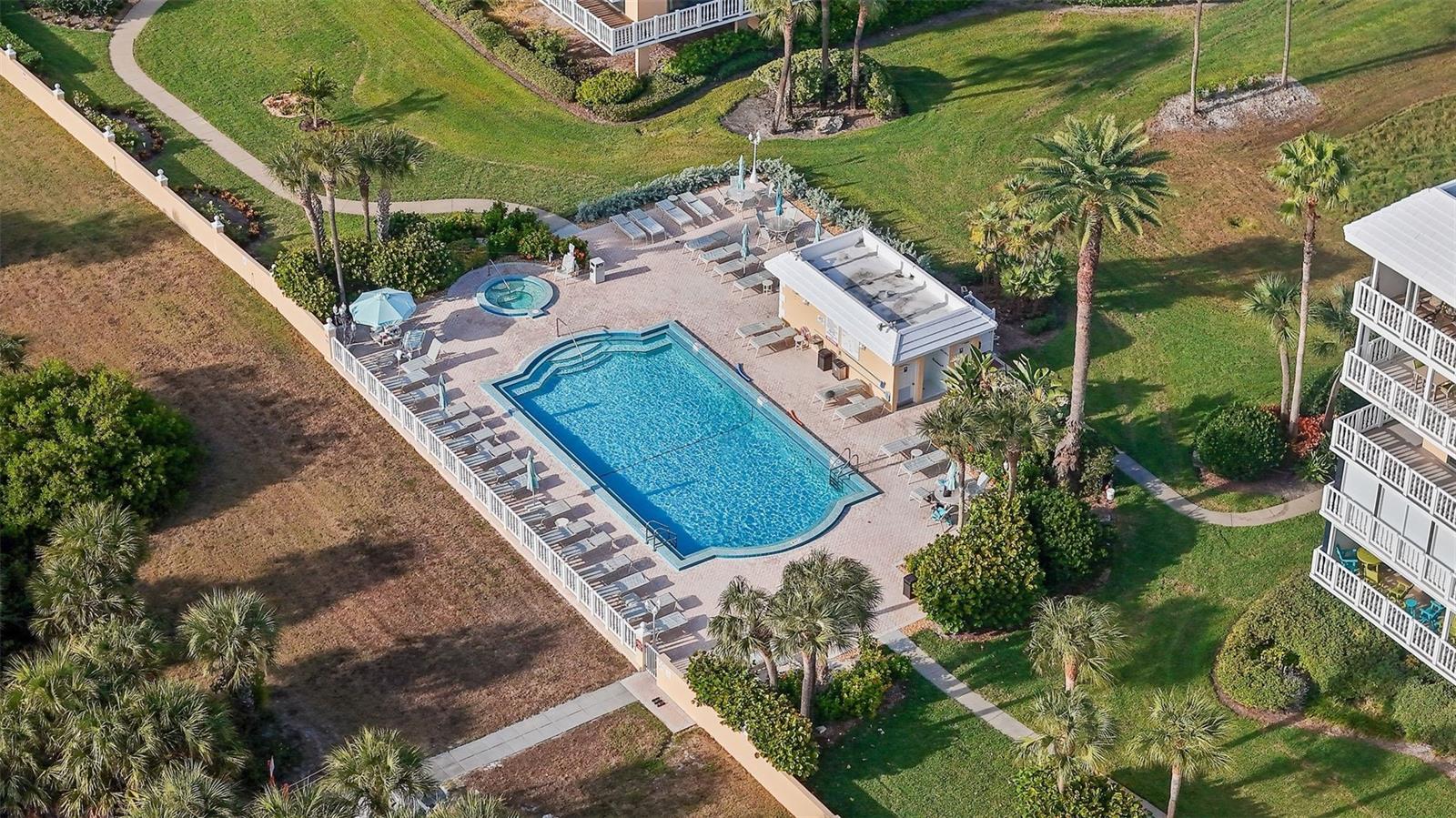 SILVER SANDS BEACH & RACQUET CLUB - Residential