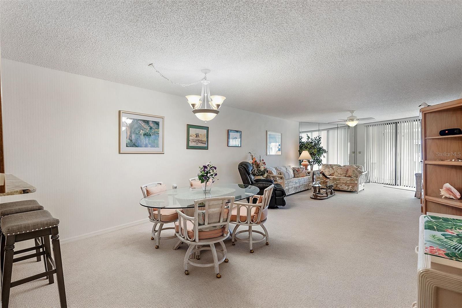 SILVER SANDS BEACH & RACQUET CLUB - Residential