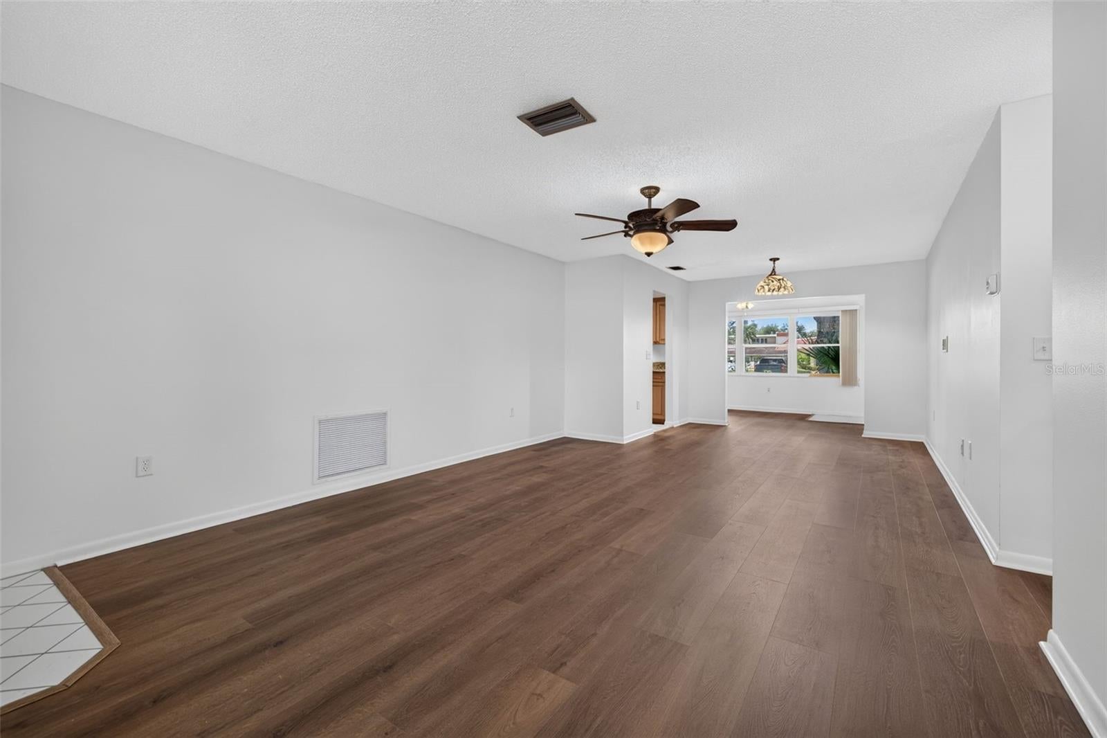 12200 VONN ROAD 7D