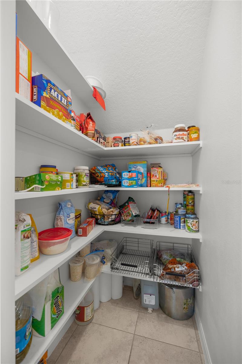 CALESA TOWNSHIP ROAN HILLS PH - Residential Lease