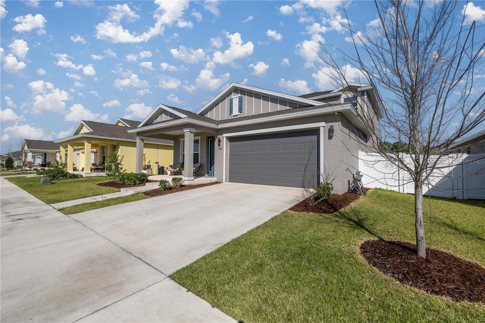 CALESA TOWNSHIP ROAN HILLS PH - Residential Lease