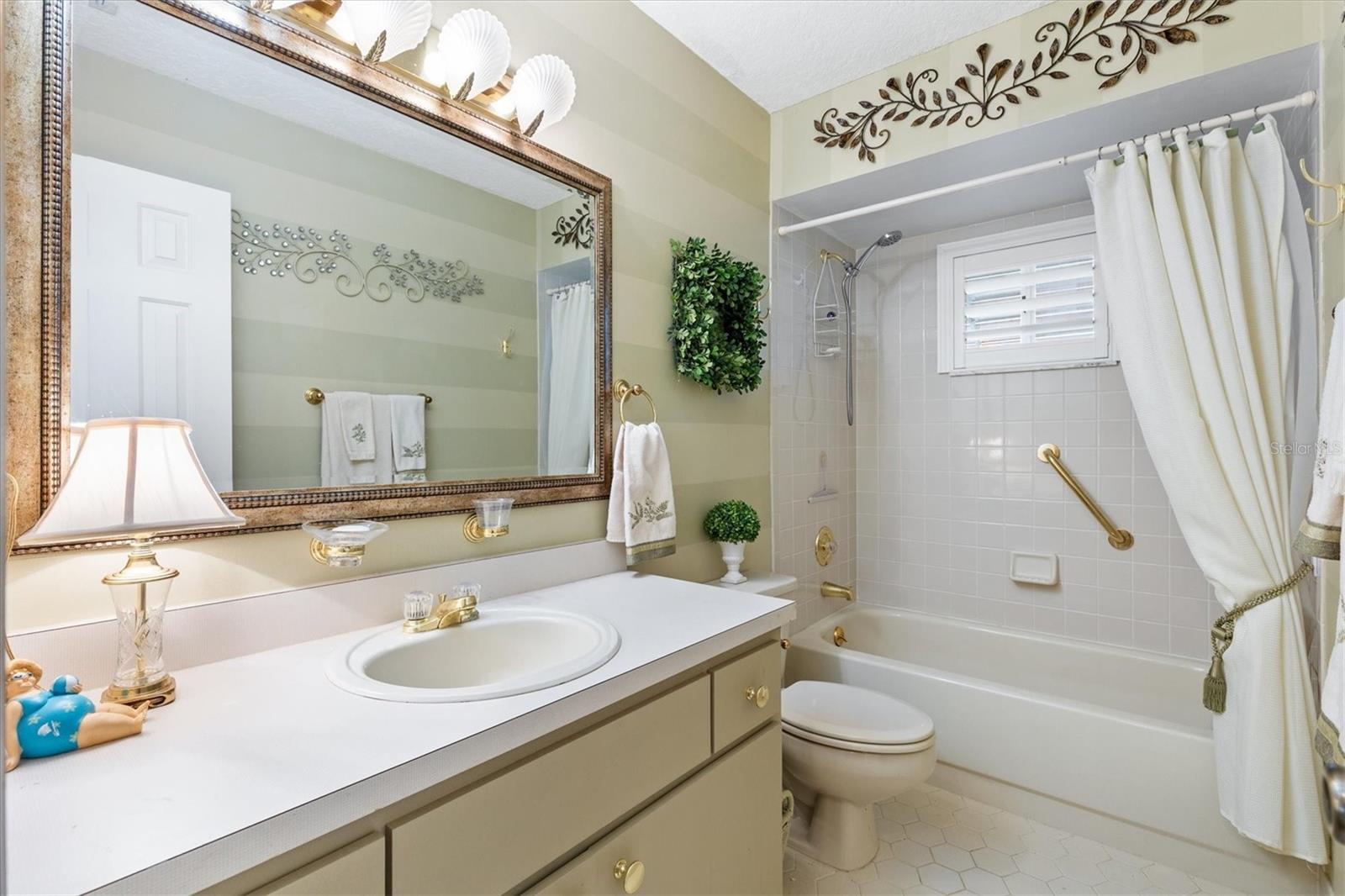 SPRUCE CREEK SOUTH - Residential