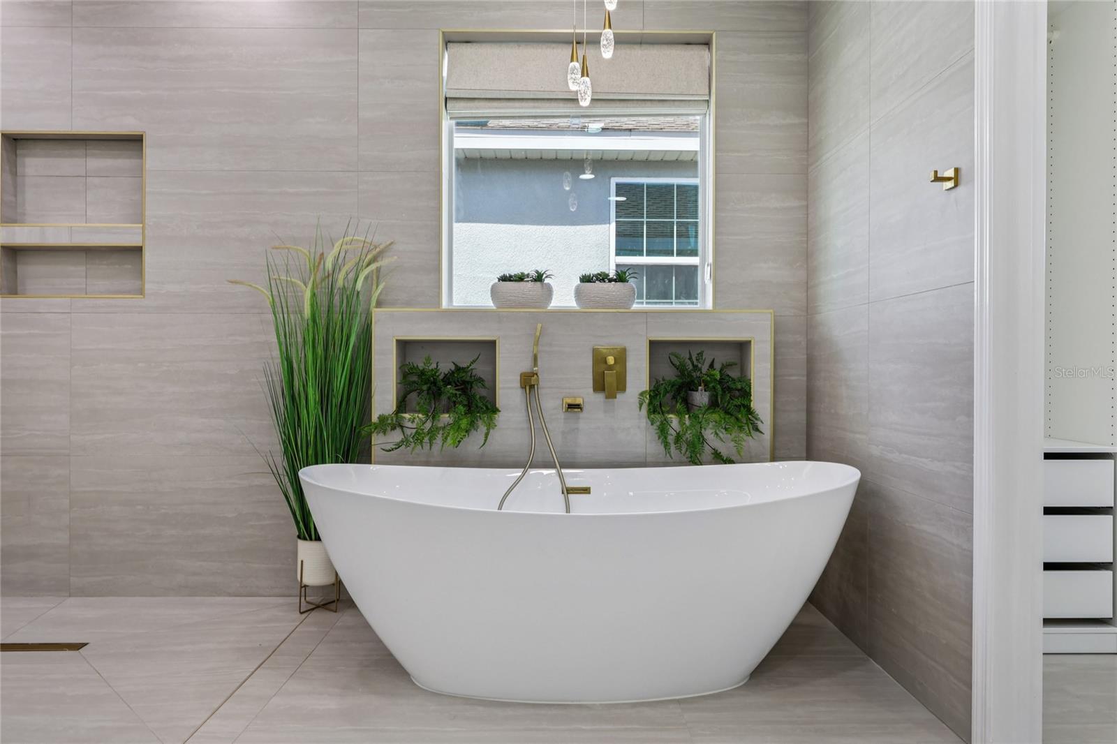 WATERMARK PH 1B - Residential Lease