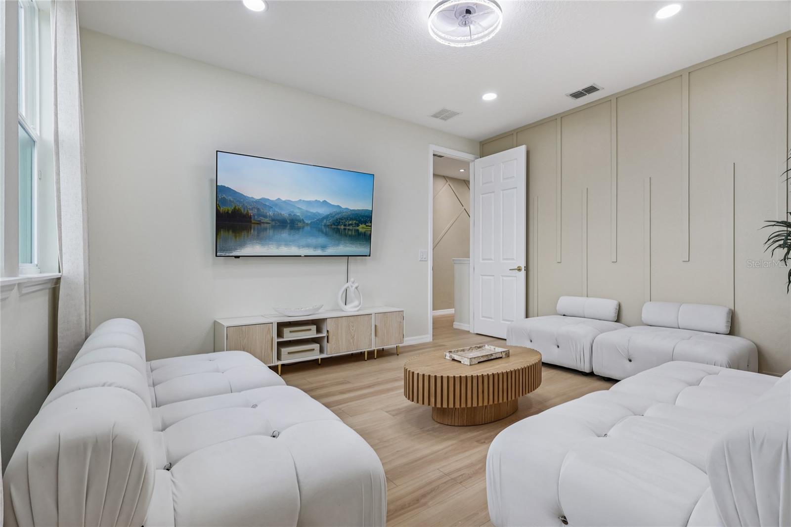 WATERMARK PH 1B - Residential Lease