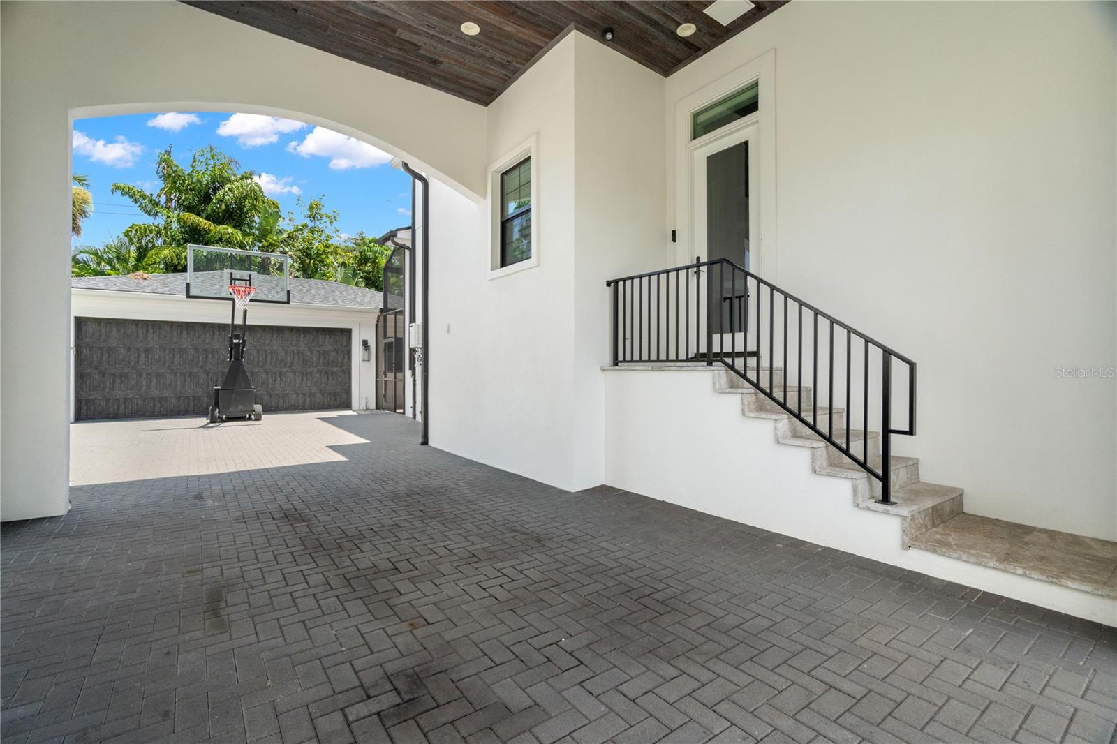 BEACH PARK - Residential