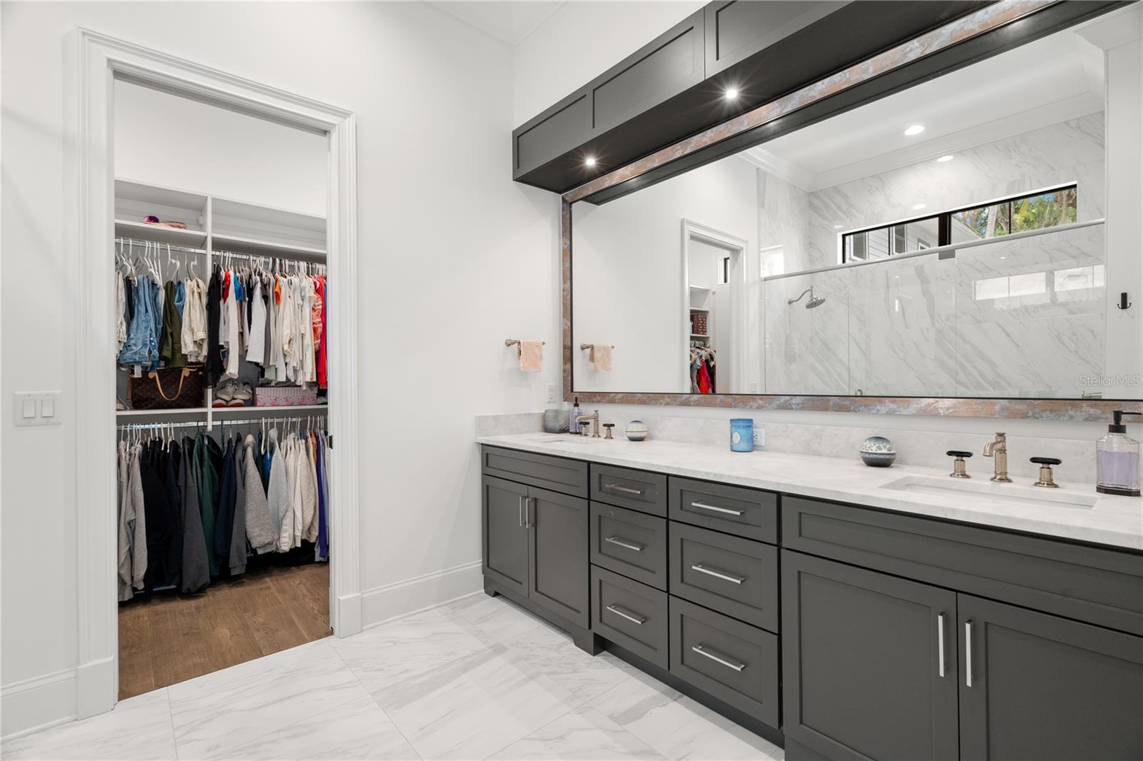 BEACH PARK - Residential