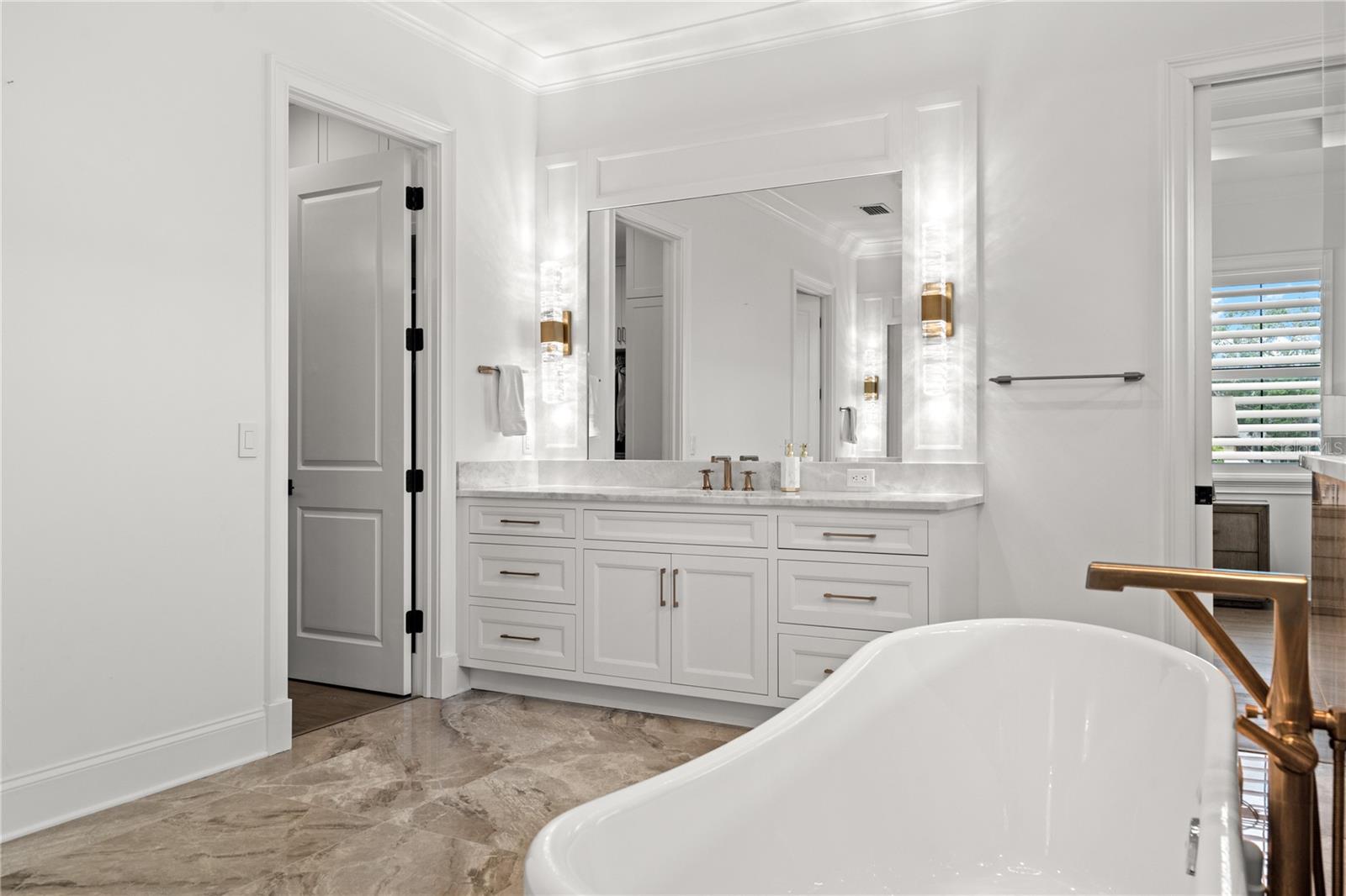 BEACH PARK - Residential