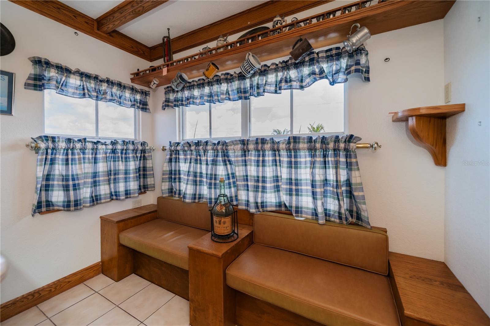 PUNTA GORDA ISLES SEC 12 - Residential