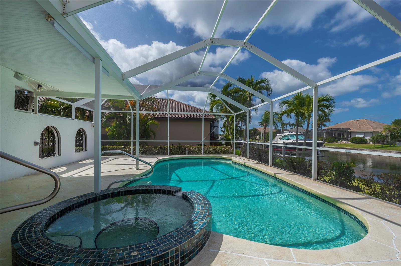 PUNTA GORDA ISLES SEC 12 - Residential