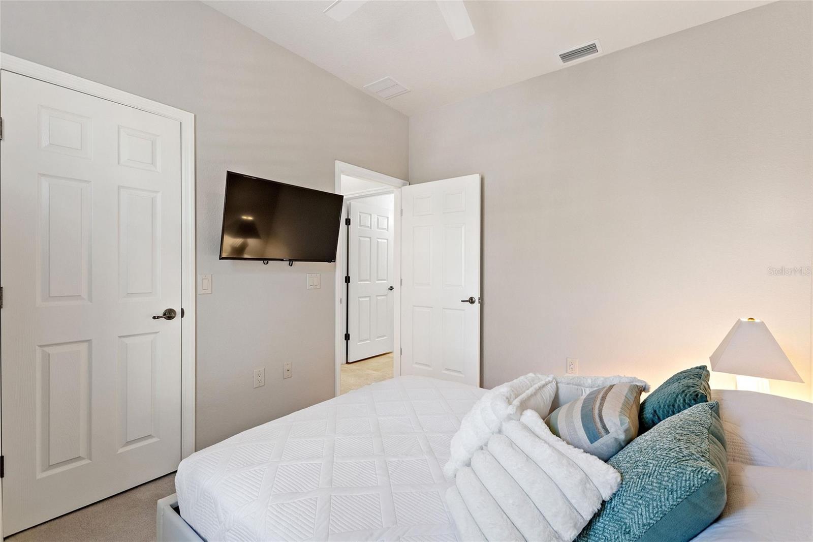 VIENNA SQUARE PH 2C - Residential