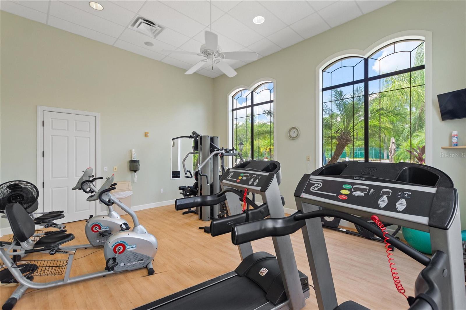 VIENNA SQUARE PH 2C - Residential