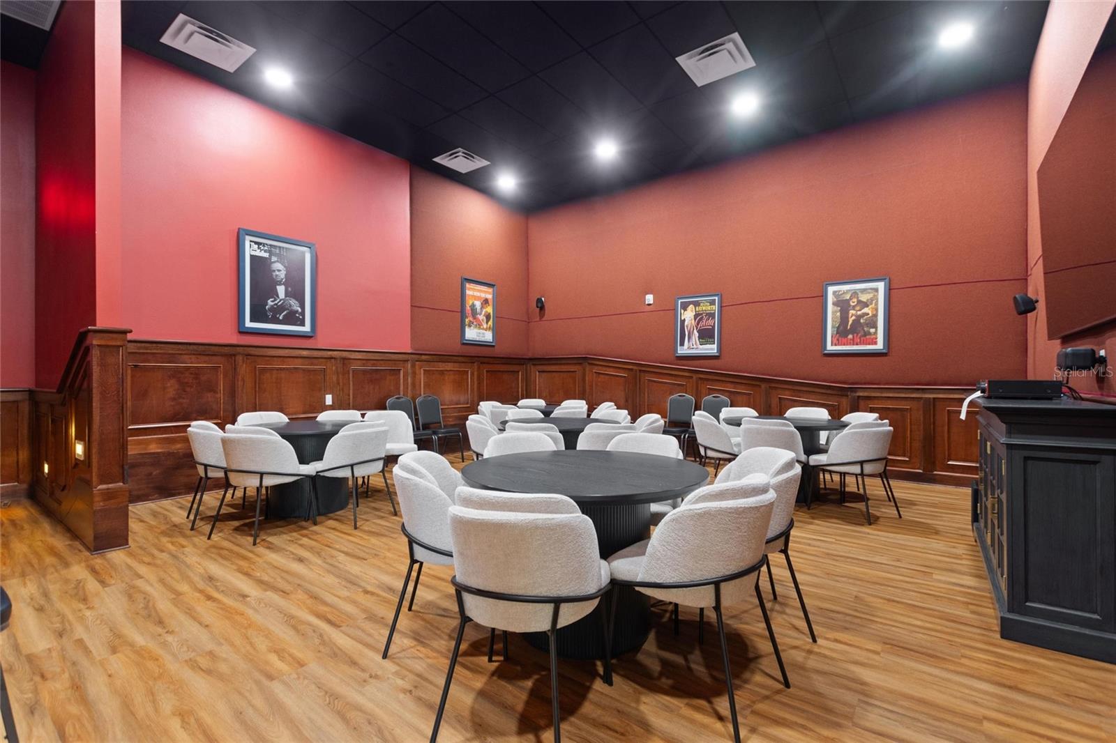 VIENNA SQUARE PH 2C - Residential