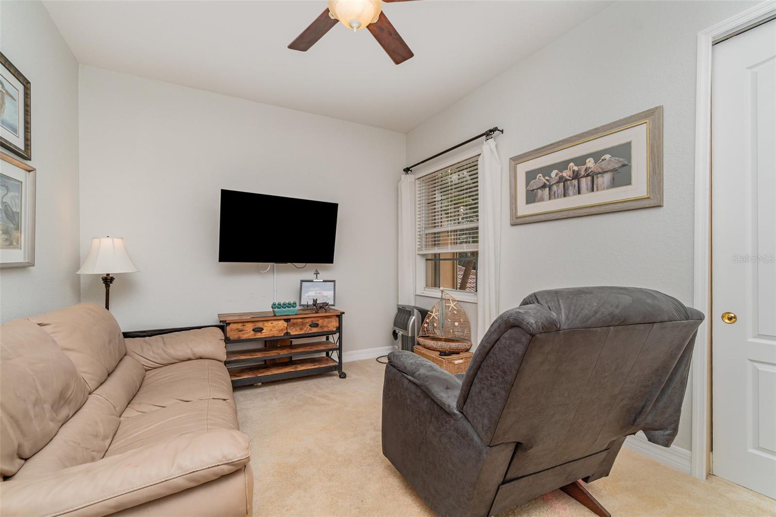 JONATHANS BAY CONDO PH 7 - Residential