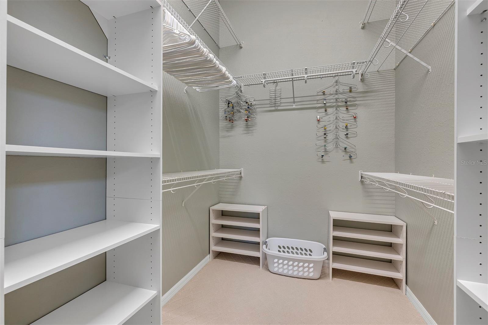 OAK RUN EAGLES POINT - Residential