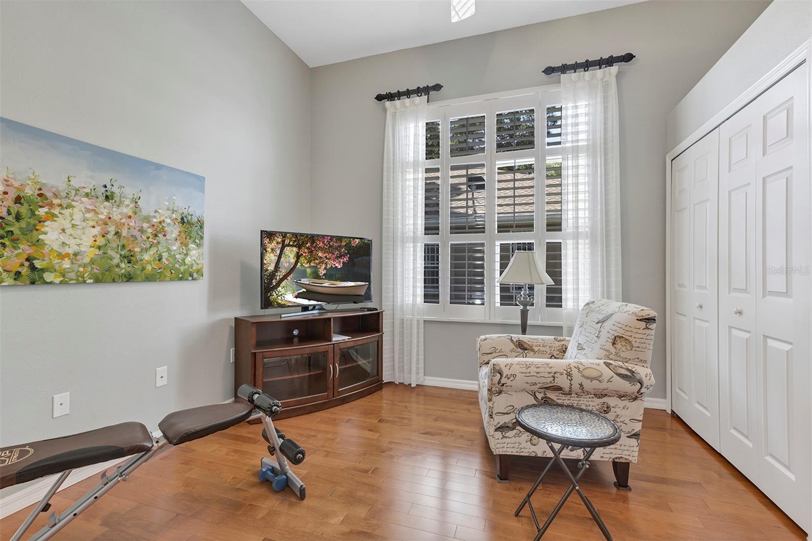 OAK RUN EAGLES POINT - Residential