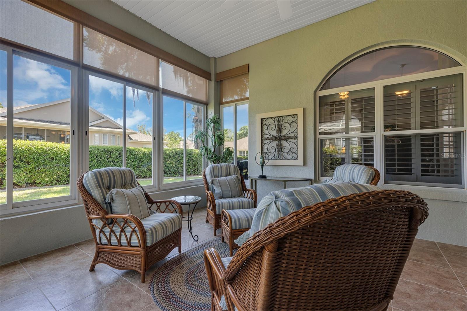 OAK RUN EAGLES POINT - Residential