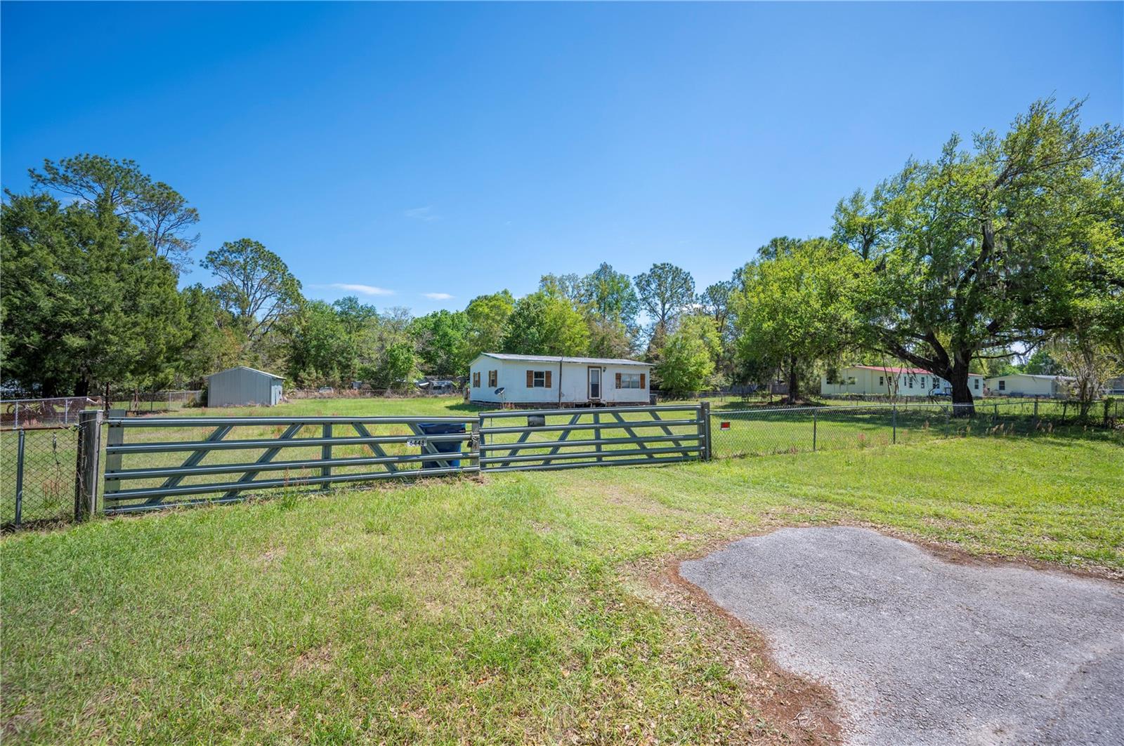 ANGUS VALLEY - Residential