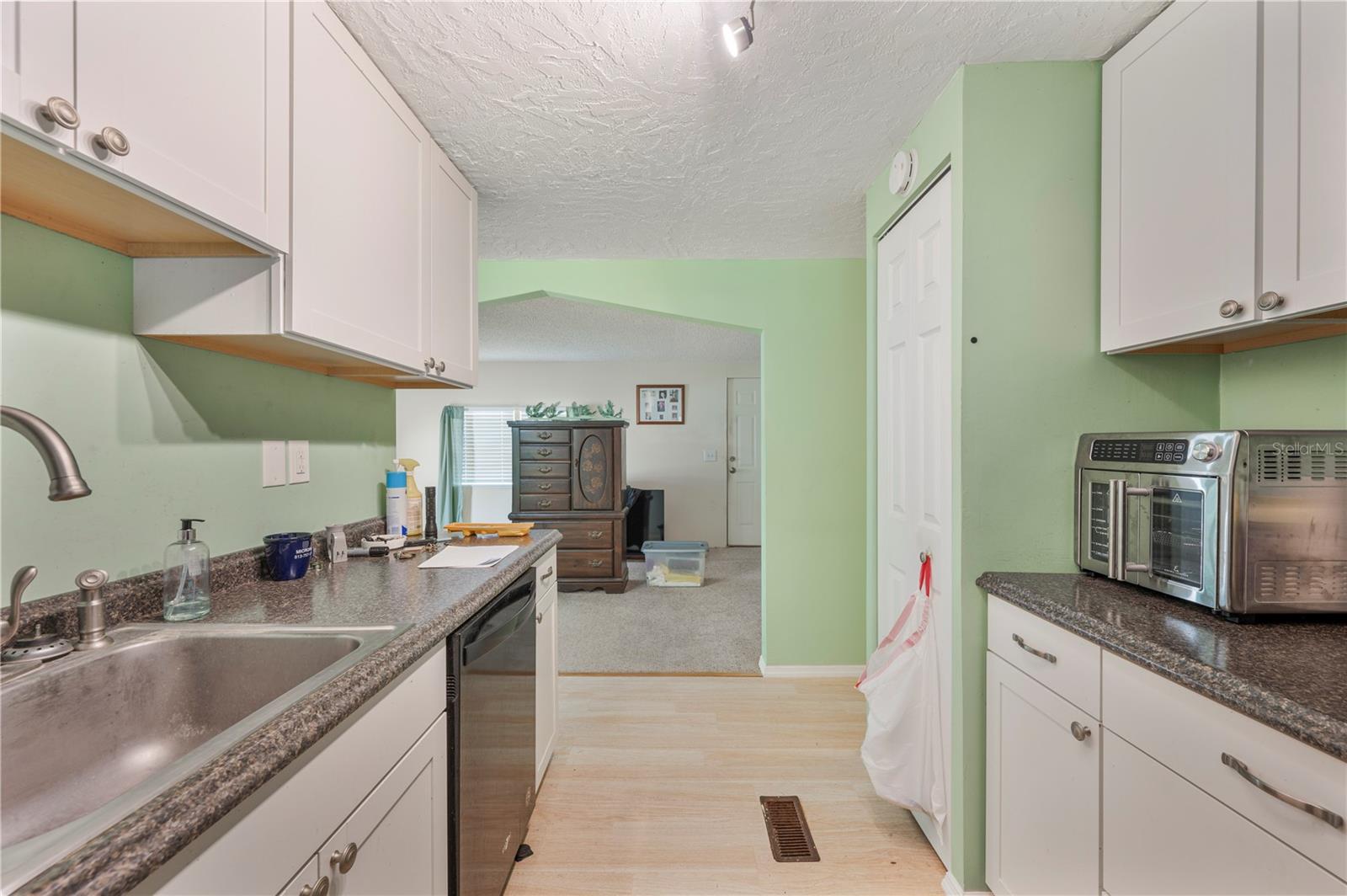 ANGUS VALLEY - Residential